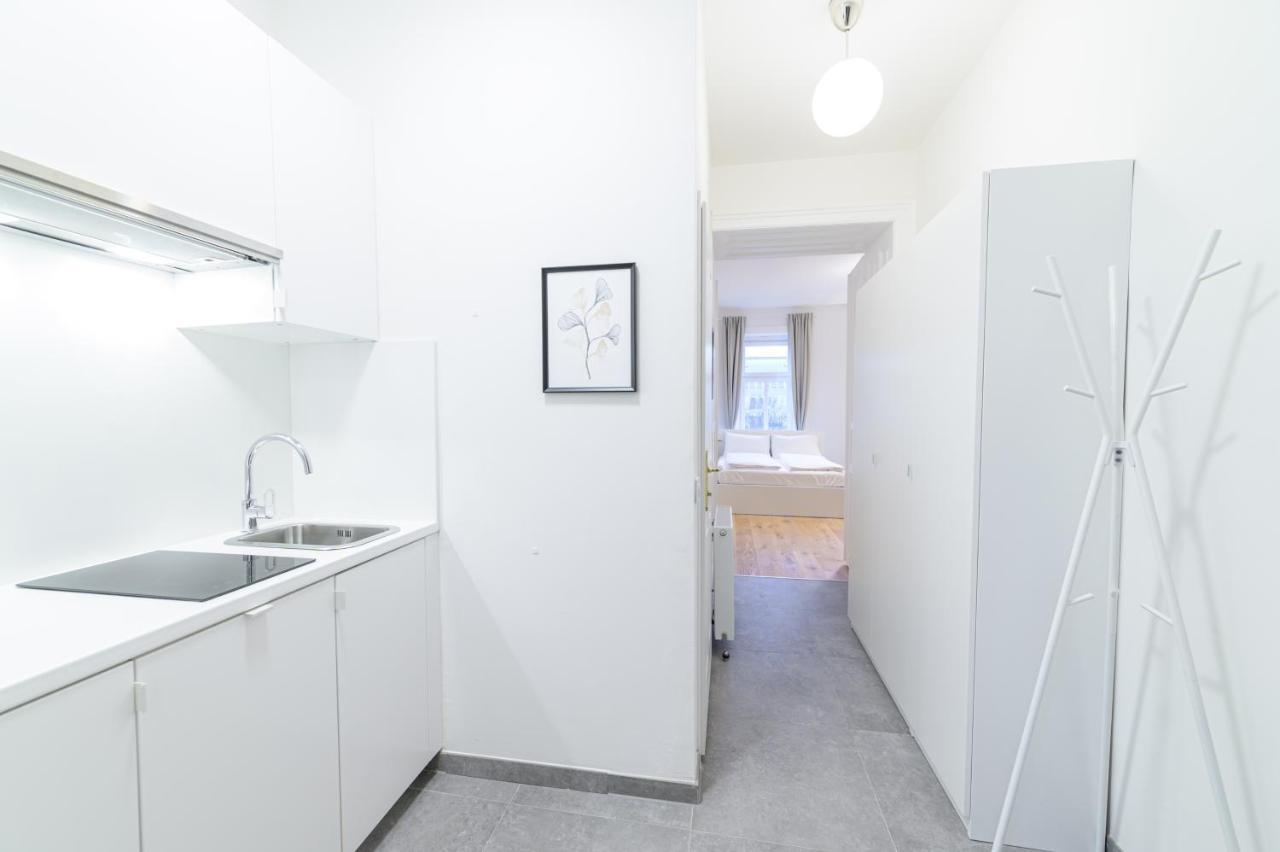 Beautiful In Vienna's Heart 1c Apartament